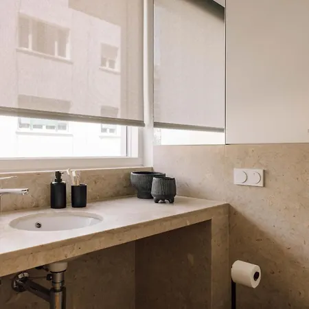 Lomami - 3 Bedrooms In Avenidas Novas Lisbon